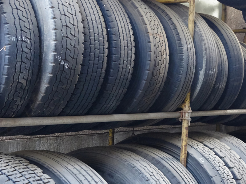 タイヤ預かりサービス